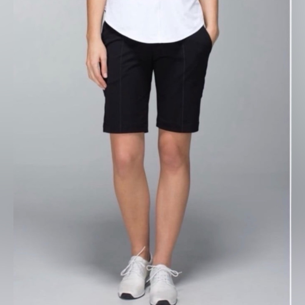 Lululemon Club Bermuda Shorts sz 8